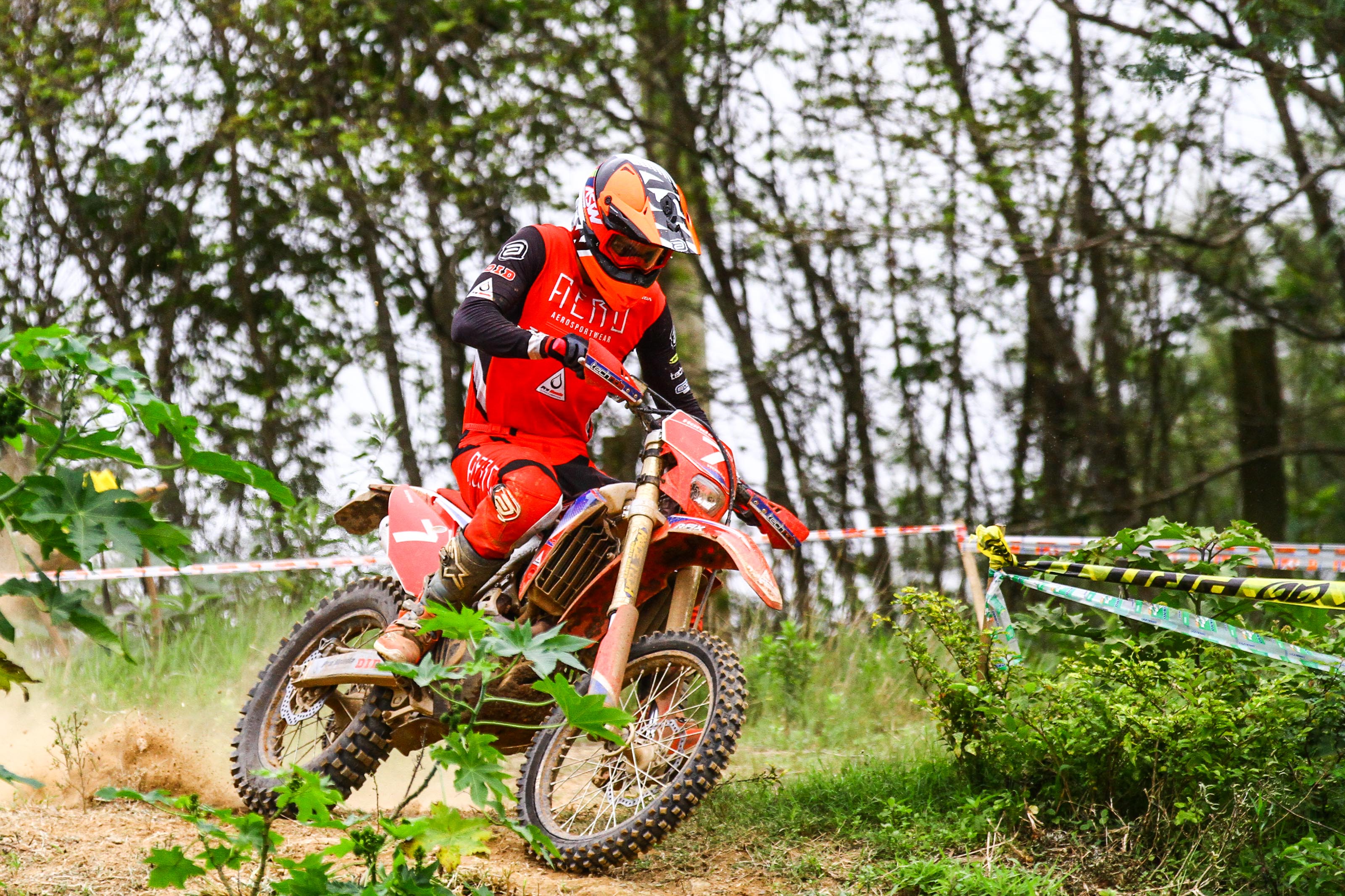 Honda Racing Busca Títulos Nas Principais Categorias Do Brasileiro De Enduro Mundo Press 8392